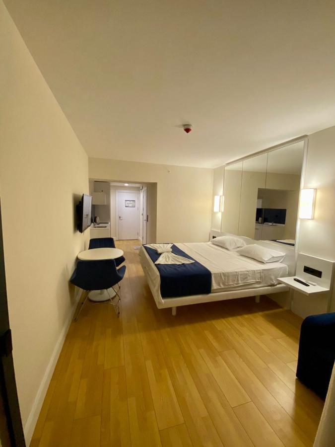 Aparthotel For Batumi Orbi City Kamer foto