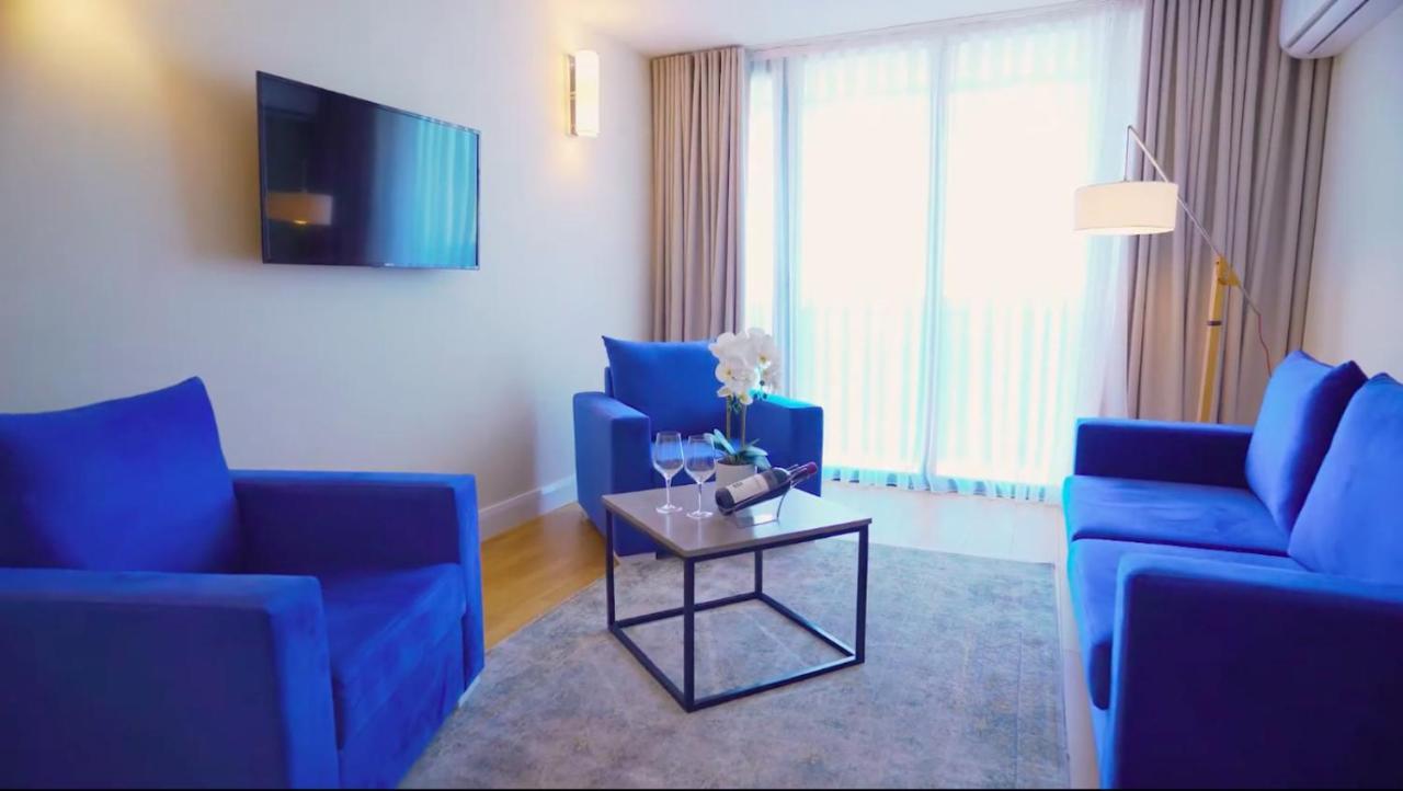 Aparthotel For Batumi Orbi City Buitenkant foto